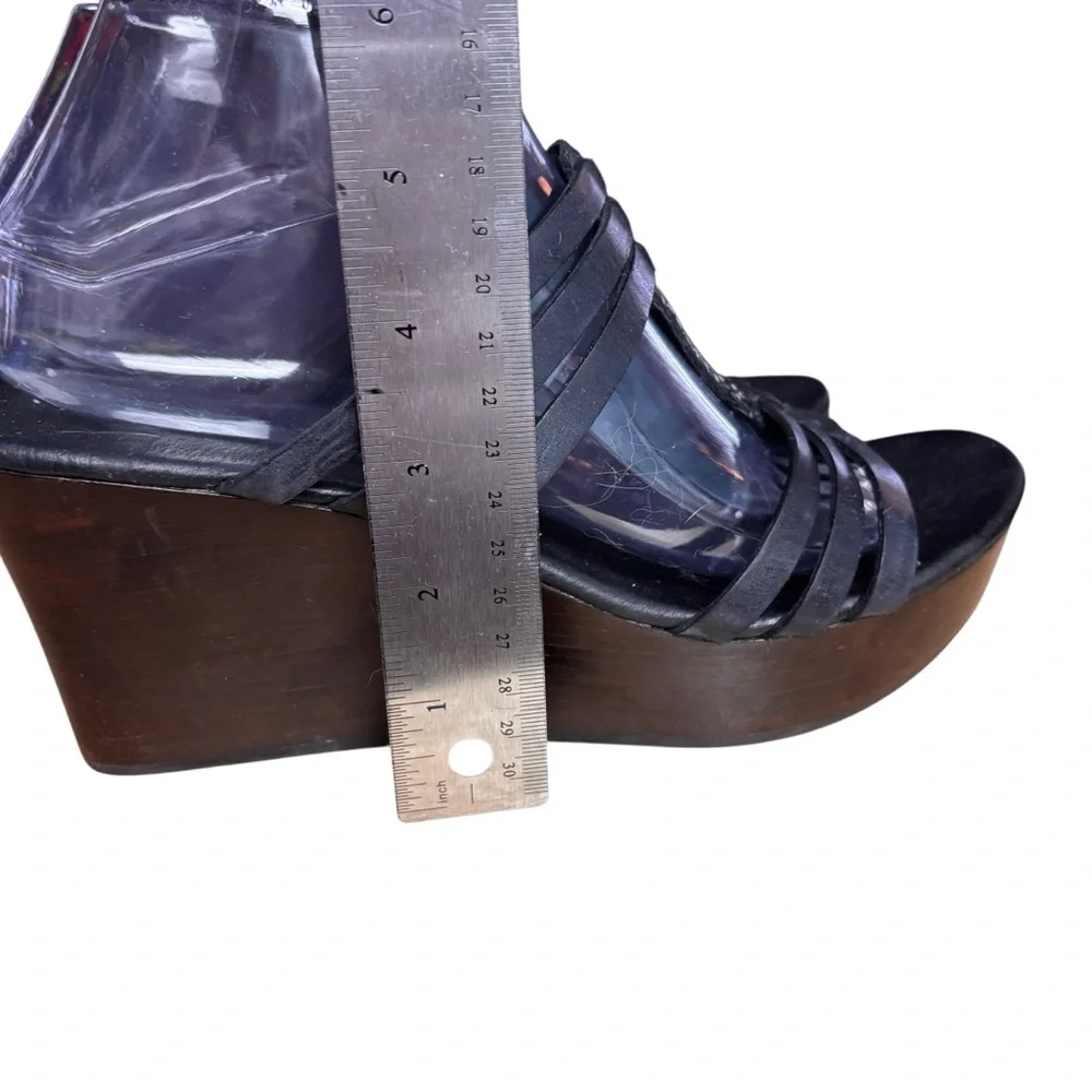 UGG mattie wedge